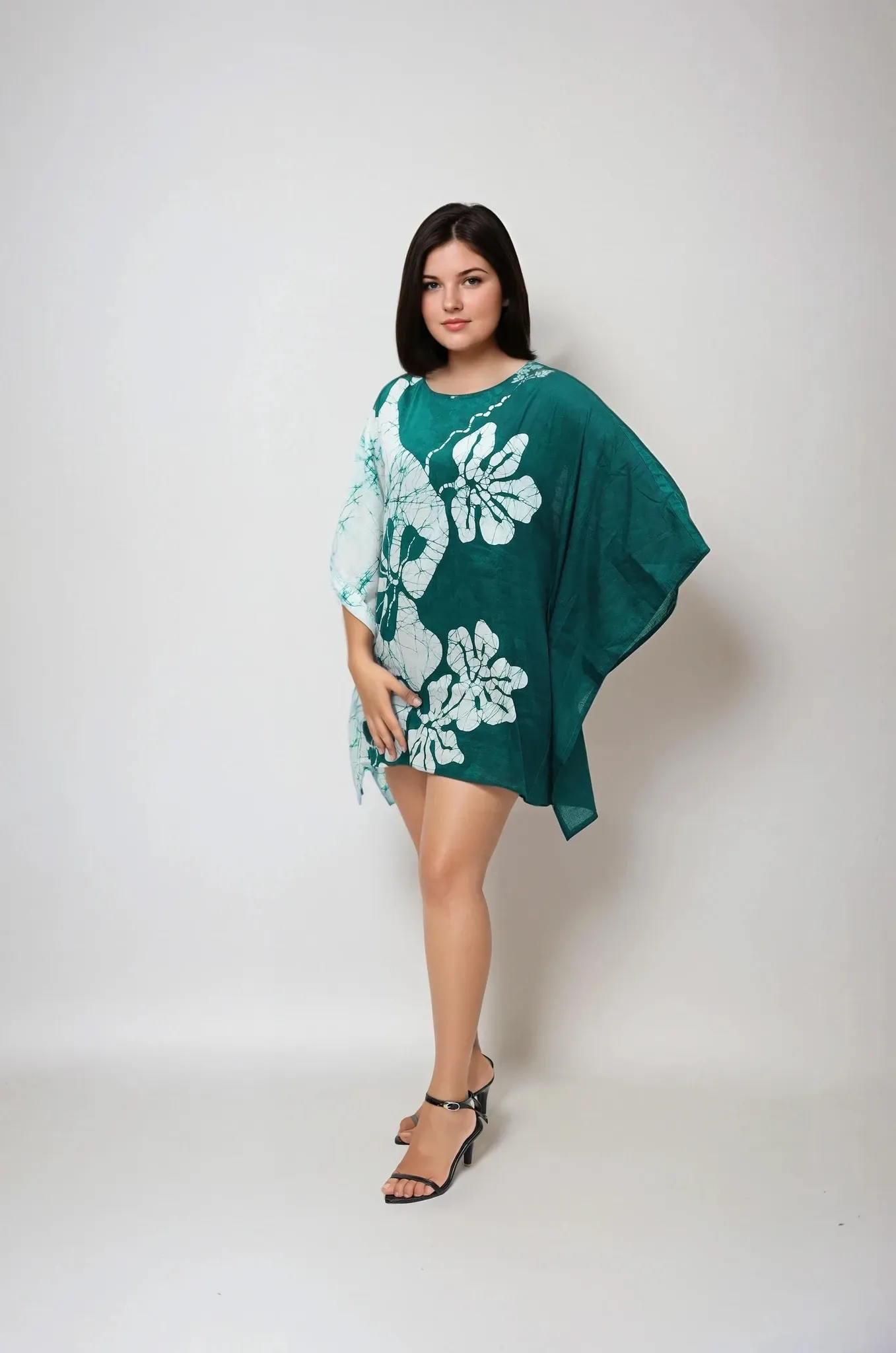 Hand Crafted Wild Colver Batik Dress2